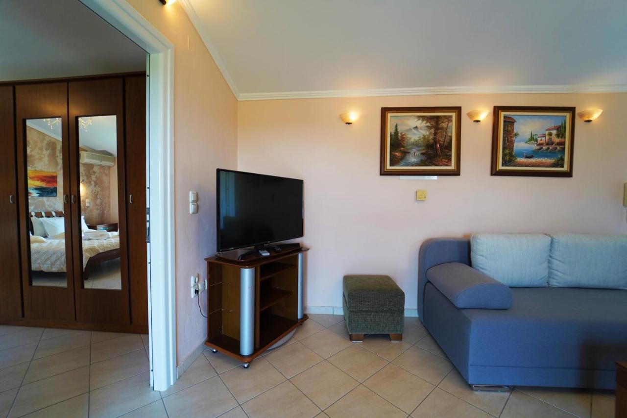 Villa Ilias Parga Exterior photo